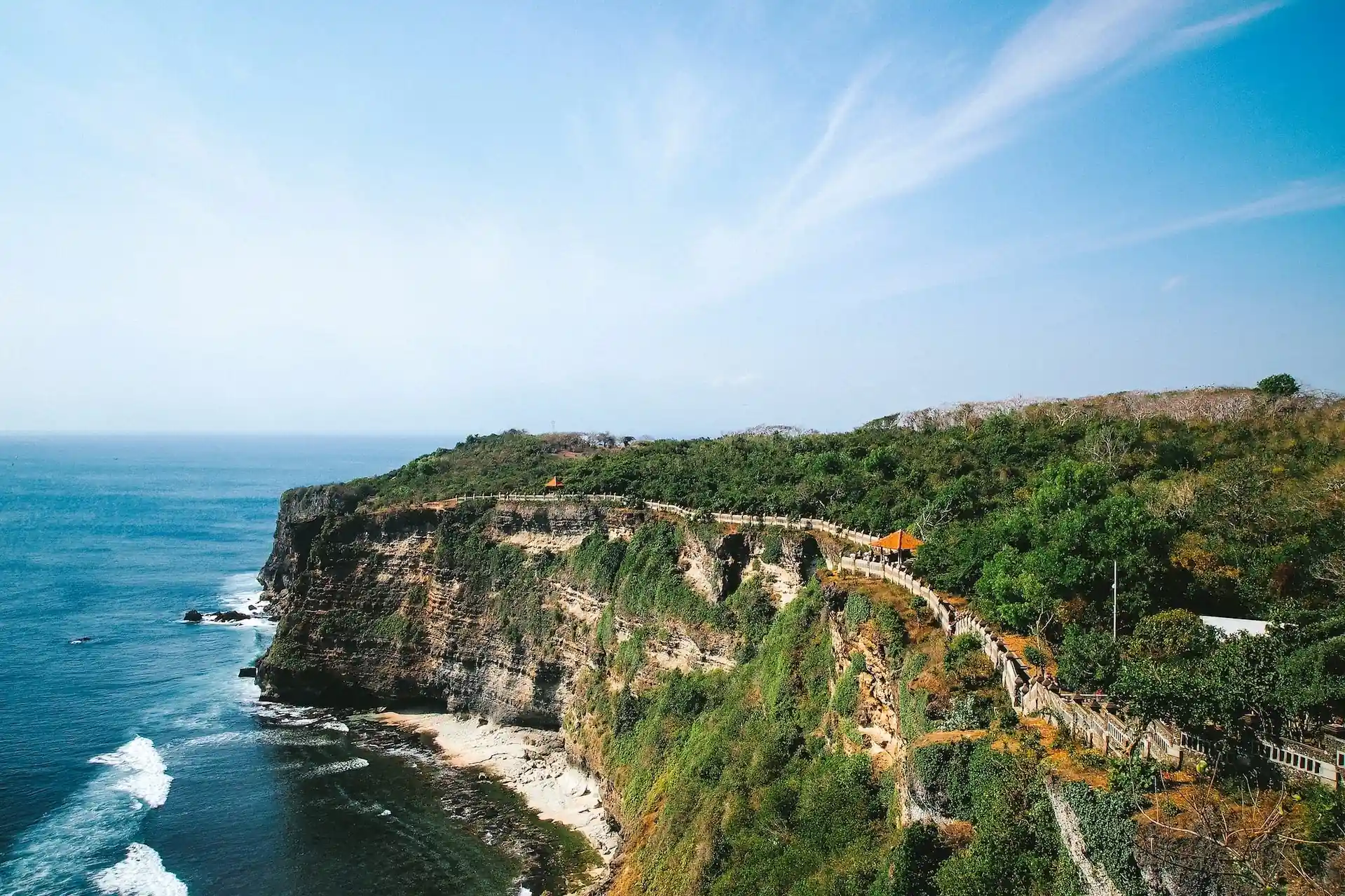 uluwatu temple in bali