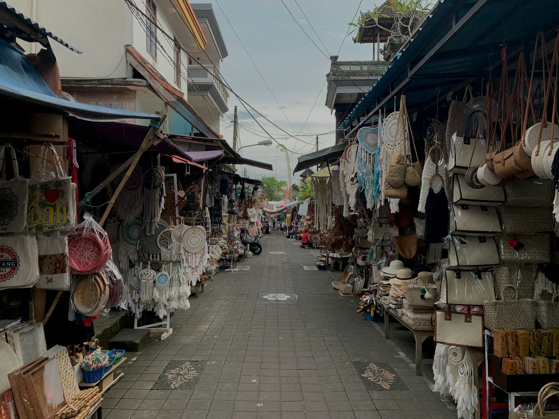 sukawati art market things to do in south bali